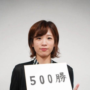 “前女王”谢依旻：职业生涯20年500胜里程碑！