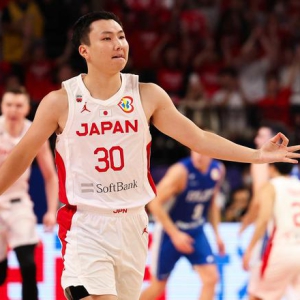 孔祥宇：日本最准的富永启生还没来 自己不准&防不了对手就完了 ...