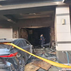 疑不满房东点交房屋 台湾一房客泼汽油酿火灾致3死1伤 ...