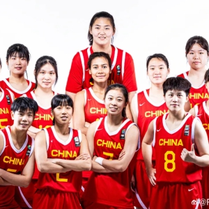 张子宇44分！中国U18女篮击败日本队，三连胜出线