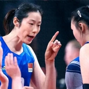 女排迎来七仙女全新阵容！中国女排VS美国女排，蔡斌首发全曝光 ...