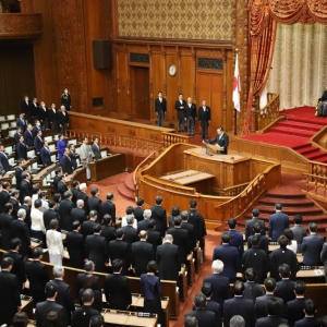 日本自民党超10人有意竞选新总裁