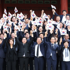 【环时深度】面对殖民历史，韩国陷入“深刻辩论”