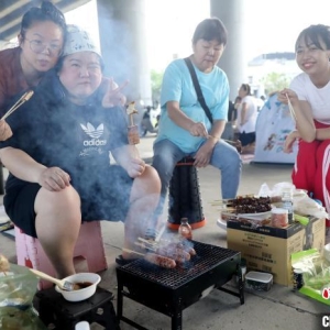 （寻味中华 | 饮食）中秋烤肉，宝岛过节的仪式感