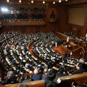 石破茂当选日本第103任首相