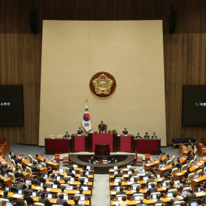 韩国国会通过总统尹锡悦弹劾动议案