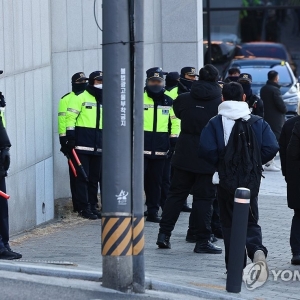 韩媒：尹锡悦“宅家”度过64岁生日，当天未安排任何生日相关活动 ...