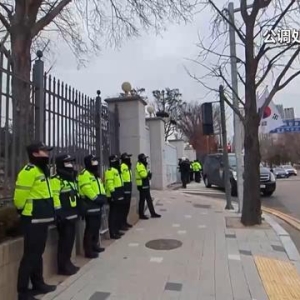 韩国法院批准对尹锡悦的拘留令 称其“有毁灭证据之嫌” ...