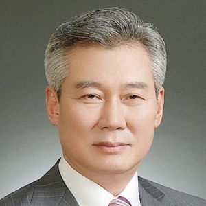 务安机场混凝土工程前负责人在家中死亡