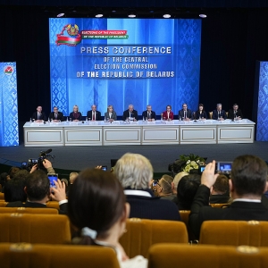白俄罗斯总统卢卡申科确认高票连任，多国领导人祝贺 ...