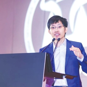 DeepSeek 凭“白菜价”捅破万亿资本泡沫