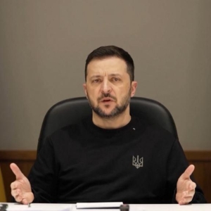 俄方：准备与泽连斯基谈判，泽连斯基：愿意坐到谈判桌前！特朗普：我和普京 ...